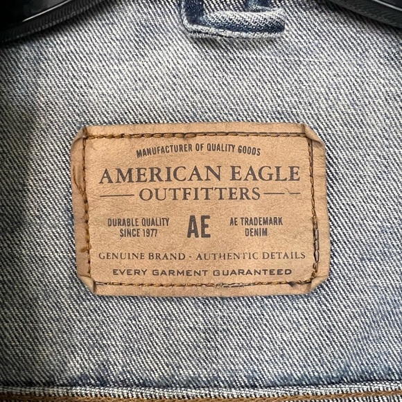 American Eagle Outfitters Blue Classic Denim Jacket - Picture 2 of 5